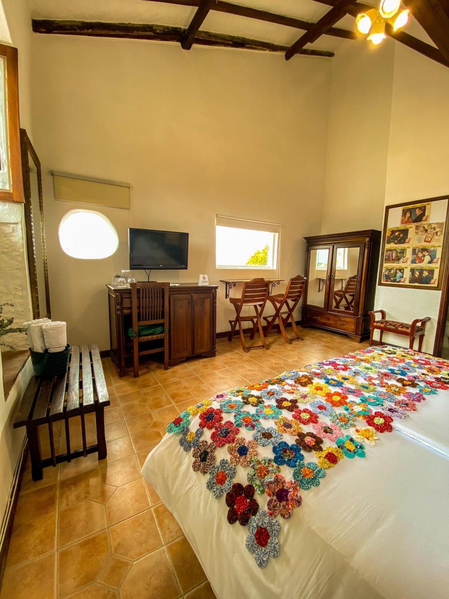 Hotel Mariscal Robledo Santa Fe de Antioquia Esterno foto